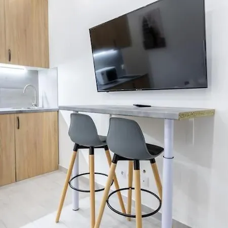Lemercier Batignolles Cosy Studio 2p * Paris